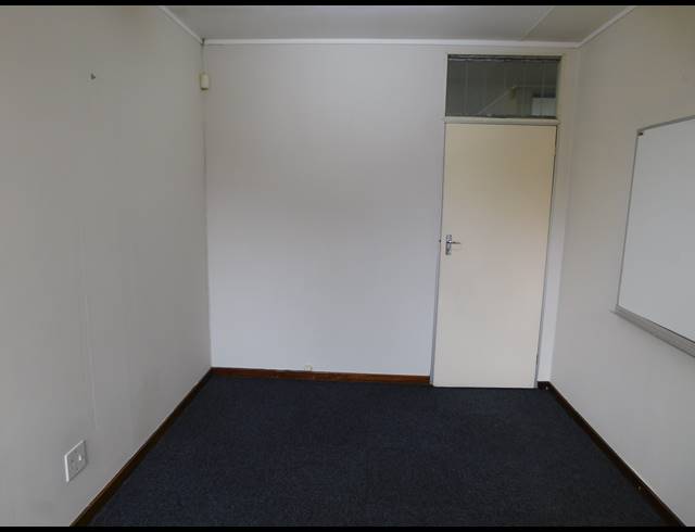 496M² OFFICE FOR SALE IN FERNDALE